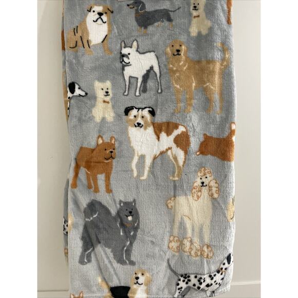 CUTE DOGS 50x70 Plush Throw Blanket Dalmatian Poodle Lab Dachshund Husky Bulldog - Picture 1 of 3